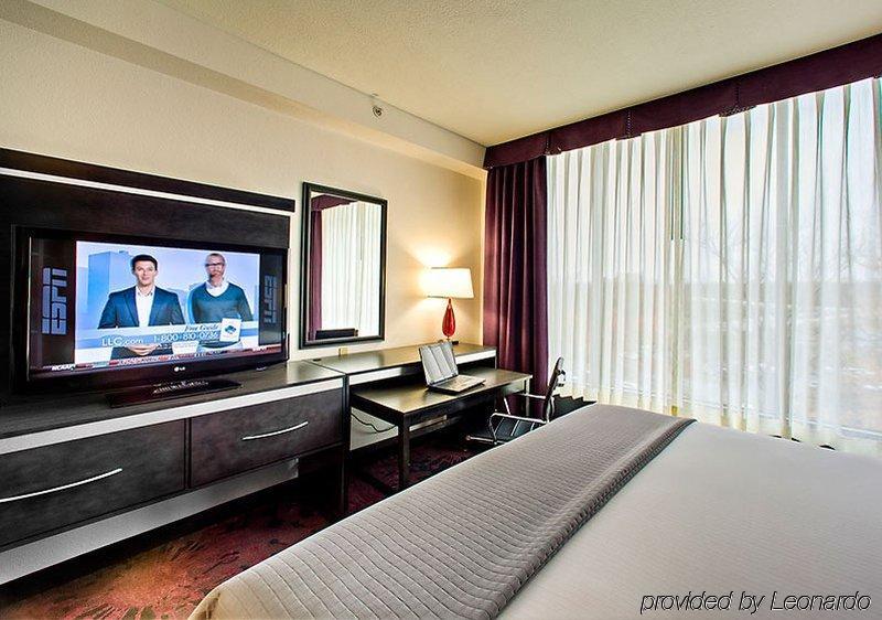 Holiday Inn Express & Suites Columbus - Polaris Parkway / Columbus By Ihg Room photo